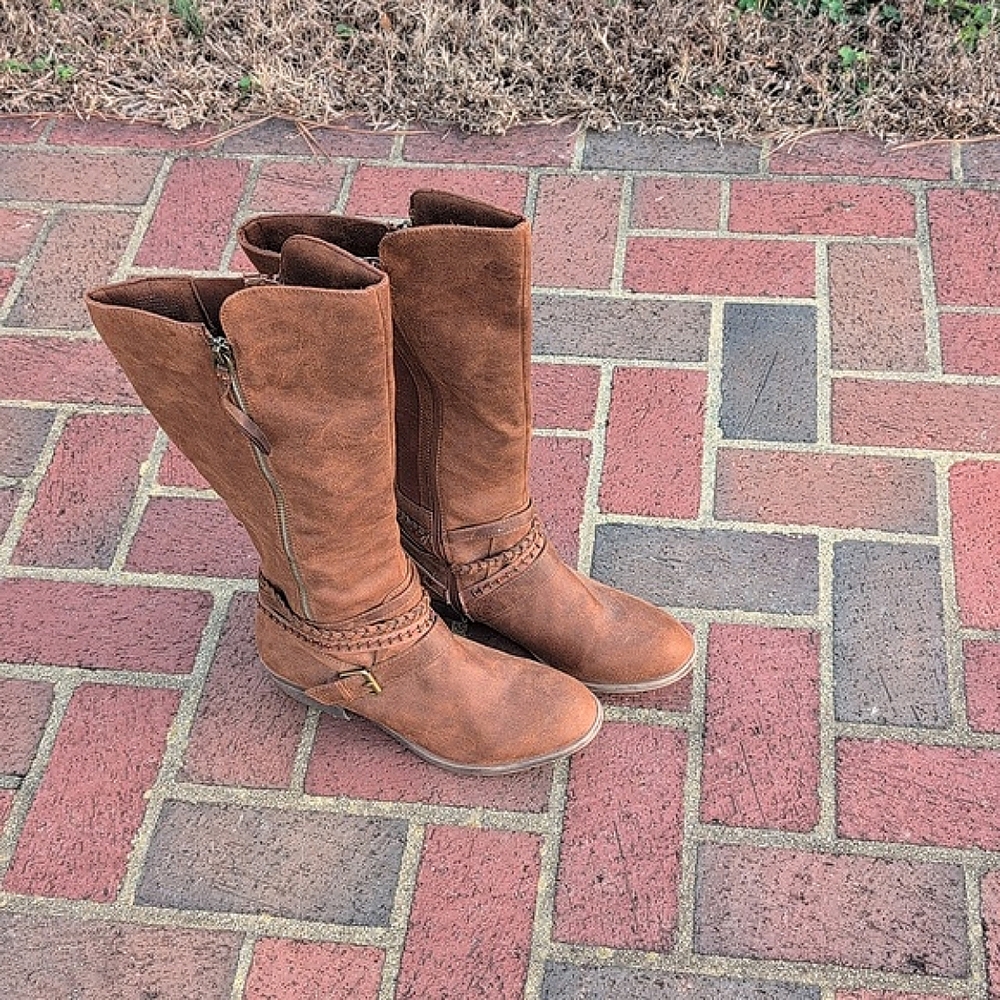 SO Odetta Brown women's size 11 tall boots